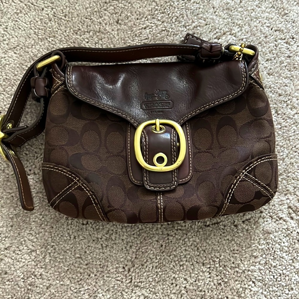 Signature Coach Purse Handbag Shoulder Bag